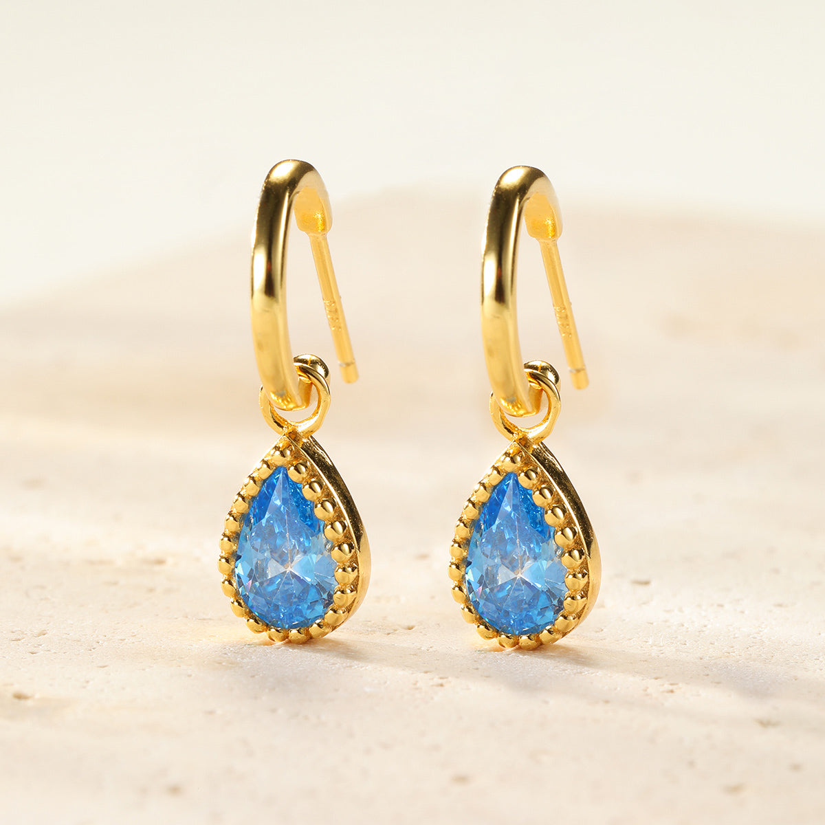 Boucles d’Oreilles Creoles Birthstone Aigue-Marine Mars Argent Sterling