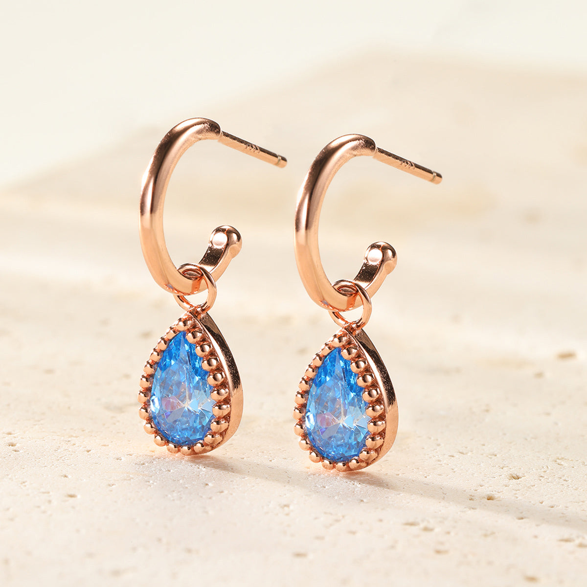Boucles d’Oreilles Creoles Birthstone Aigue-Marine Mars Argent Sterling