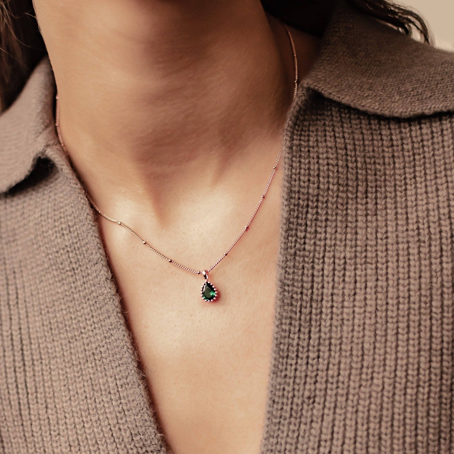 Collier Pierre de Naissance Mai Émeraude Argent Sterling