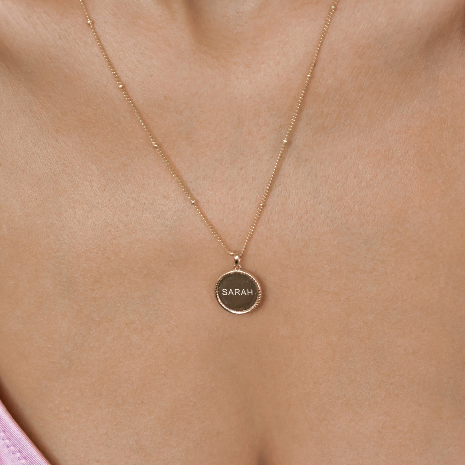 Collar Colgante Redondo Borde Trenzado Personalizado Plata de Ley 925