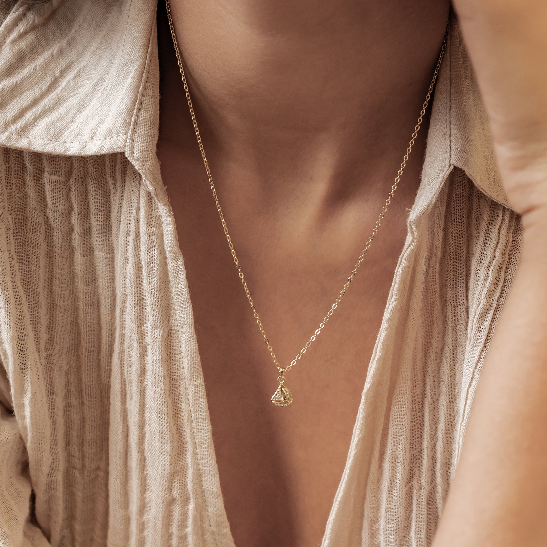 Collar Colgante Velero Brillo Plata de Ley 925