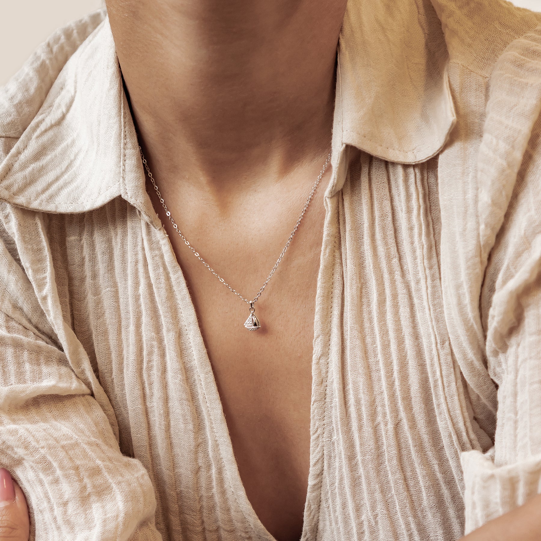 Collar Colgante Velero Brillo Plata de Ley 925
