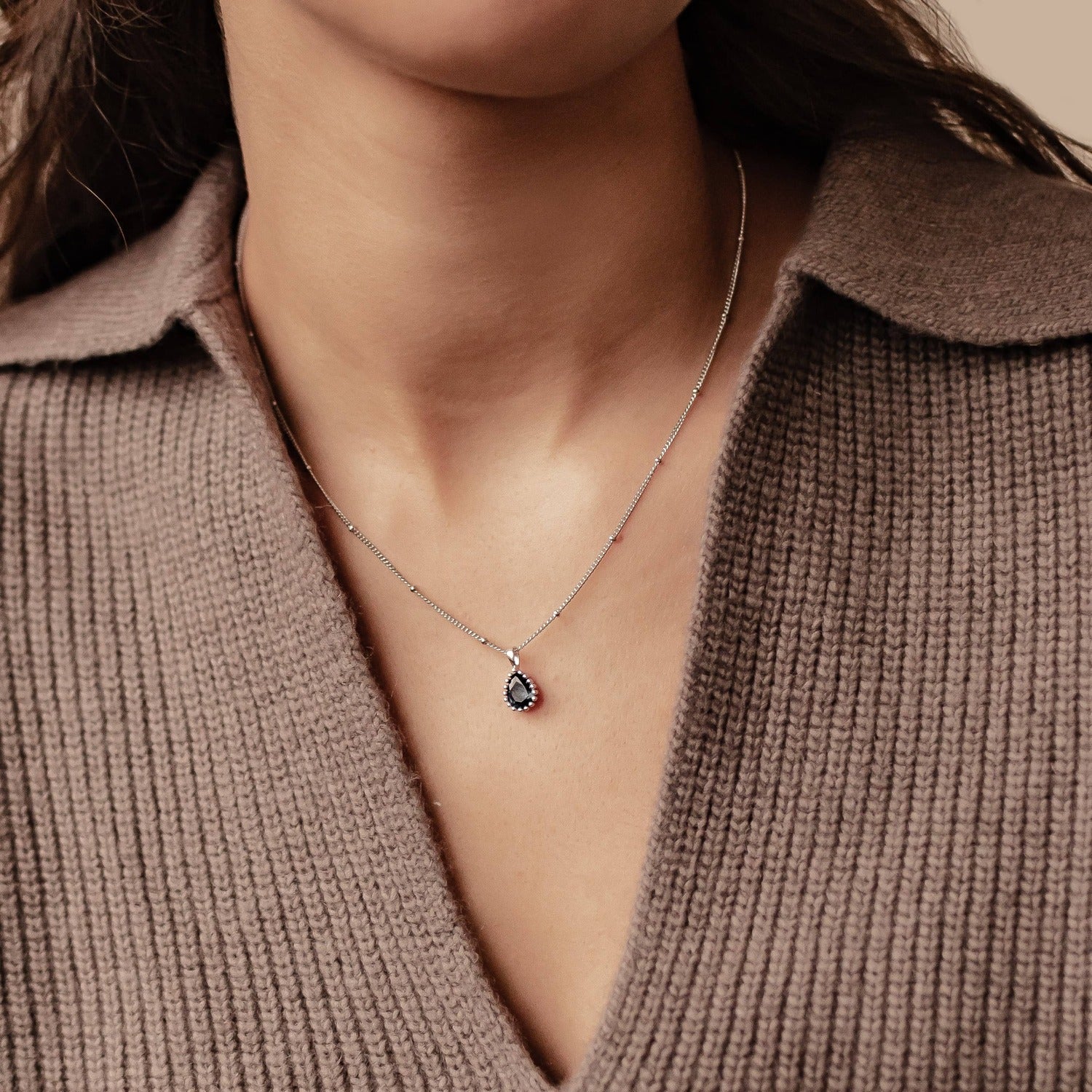 Collar Birthstone Septiembre Zafiro Plata de Ley 925
