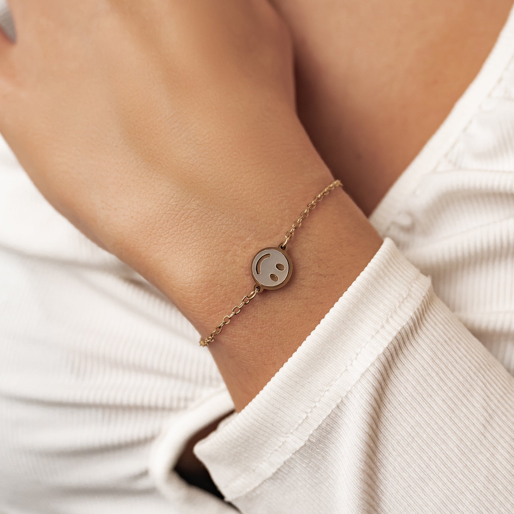 Shell Smiley Bracelet Waterproof