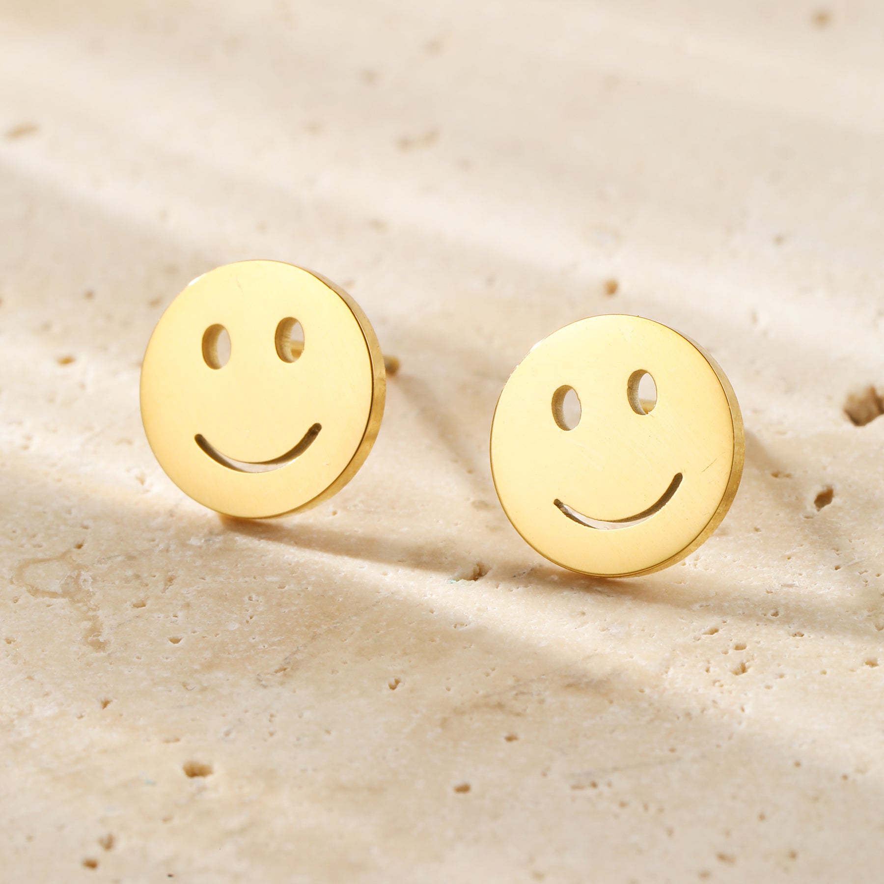 Pendientes Botón Cara Sonriente