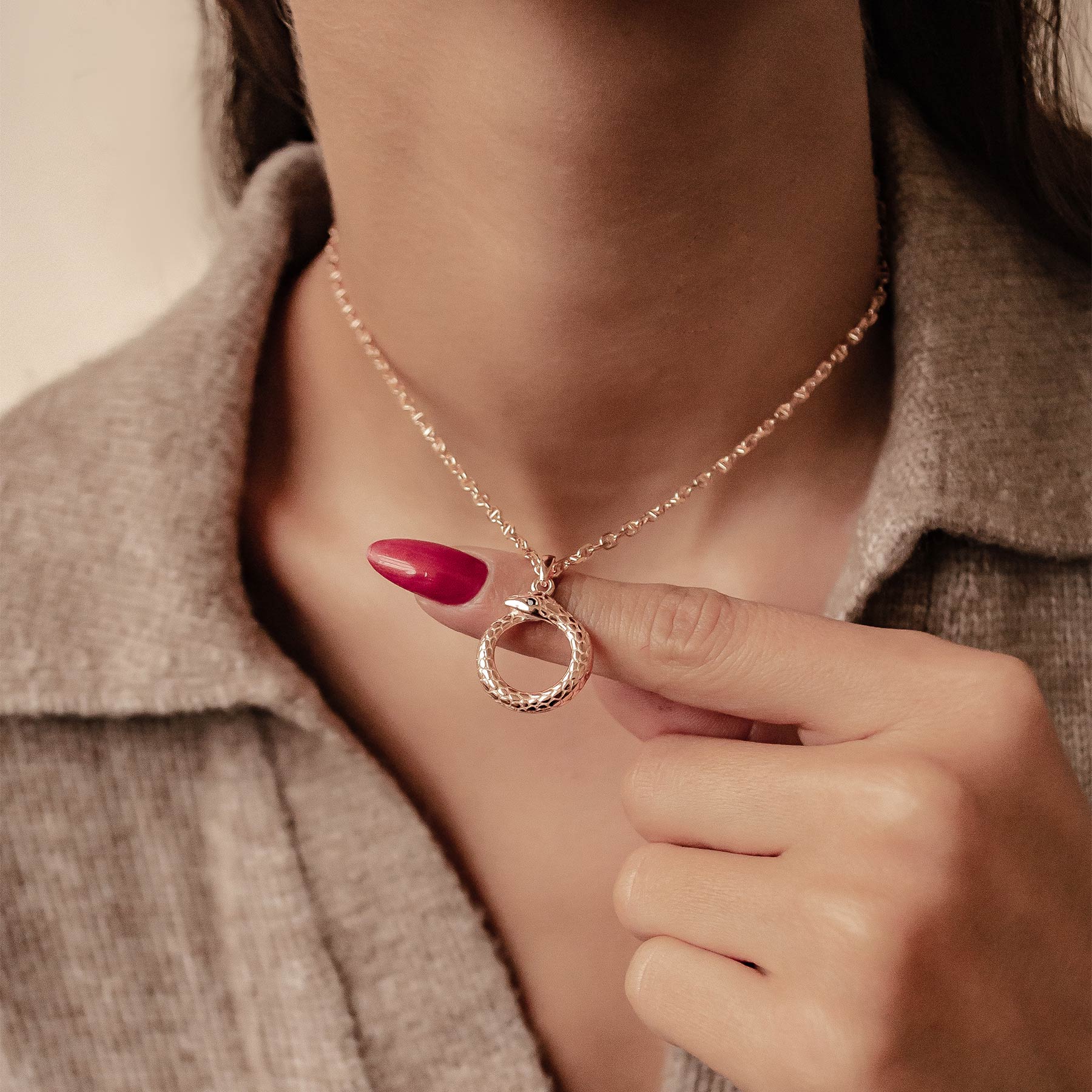 Collier Pendentif Serpent Ouroboros Renouvellement Argent Sterling
