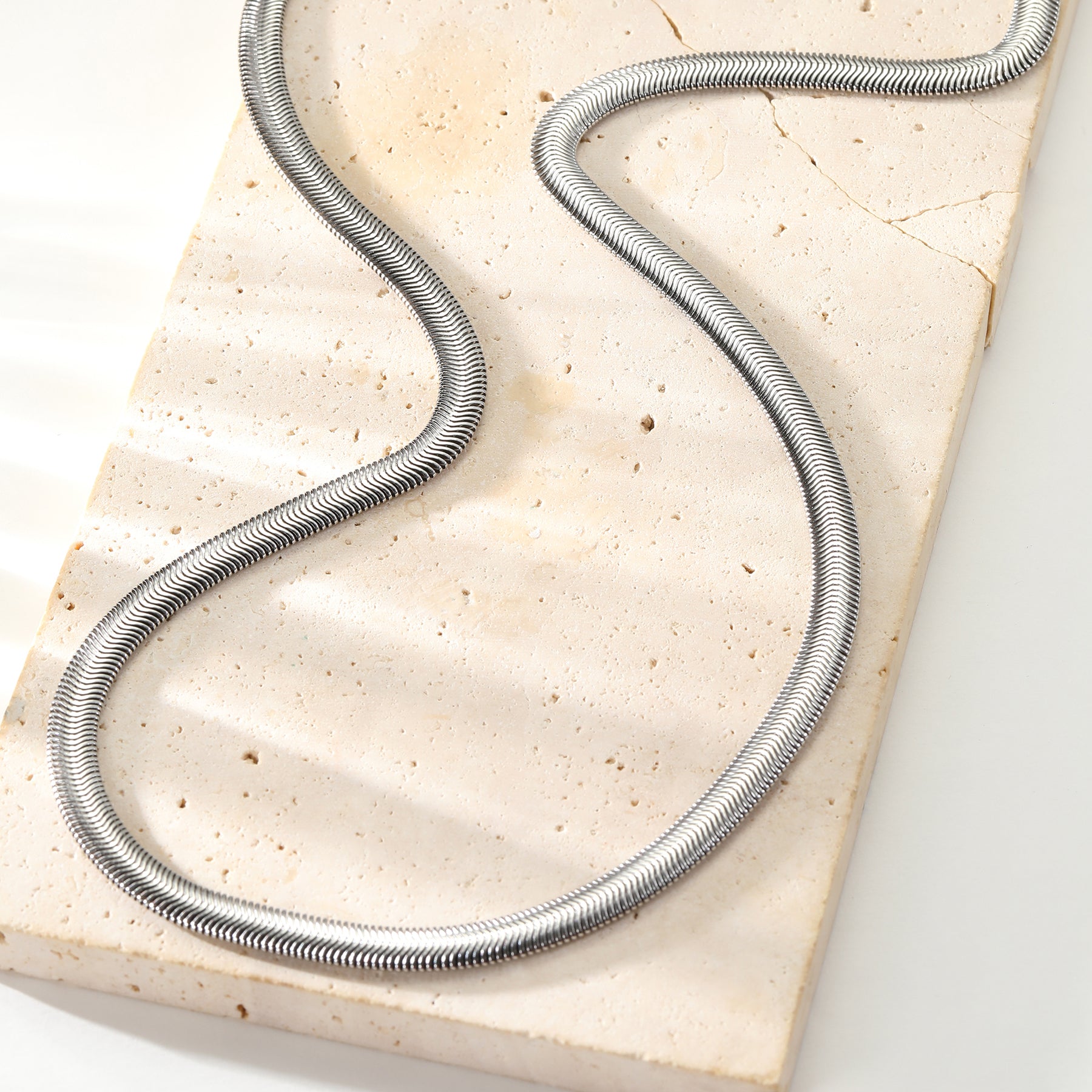 Collar Cadena Serpiente Gruesa Waterproof 55-60cm