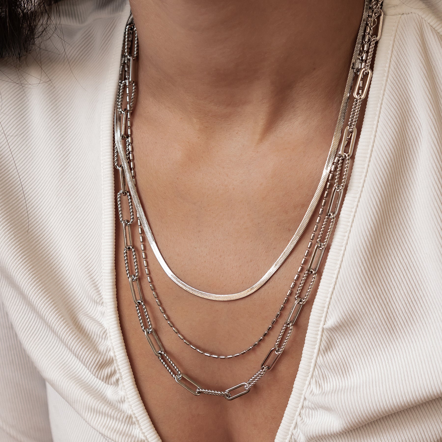 Collier à Trois Rangées Chaînes Intemporel Waterproof