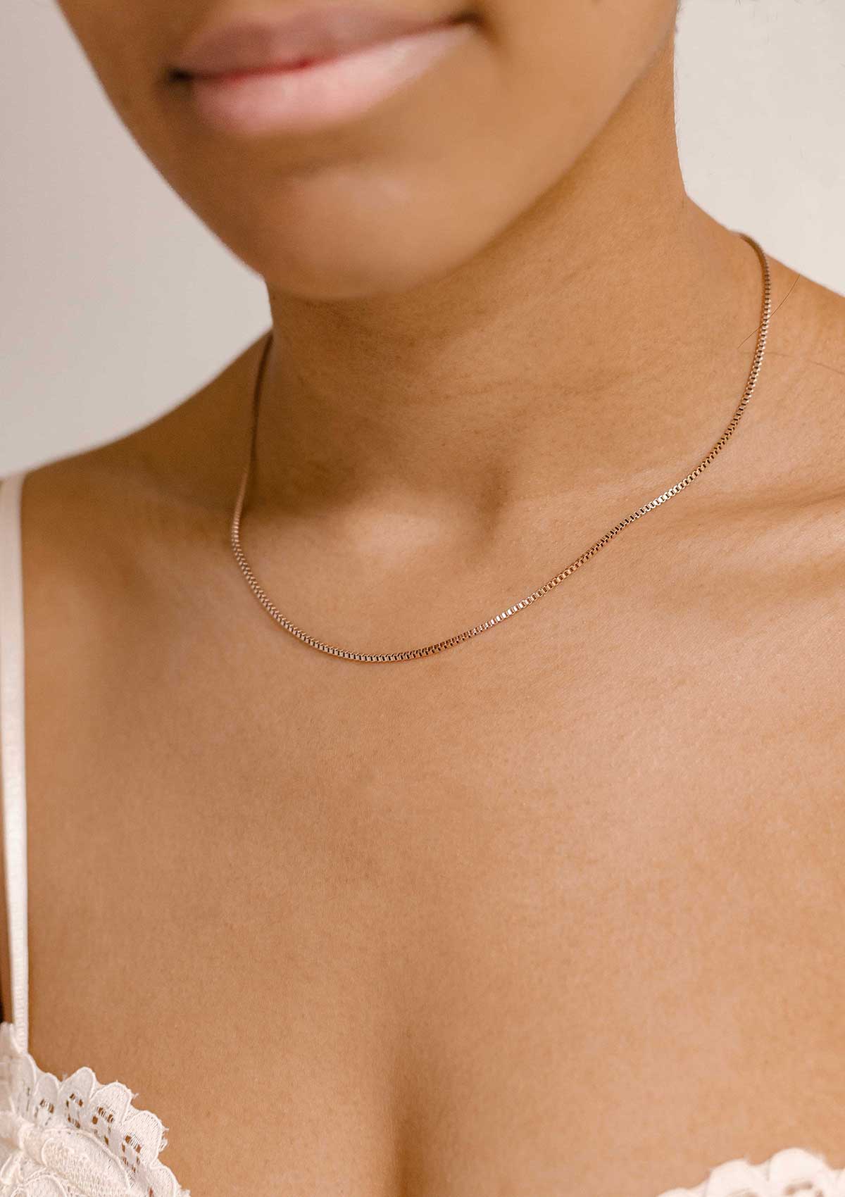 Collar Cadena Eslabones Caja en Oro Rosa