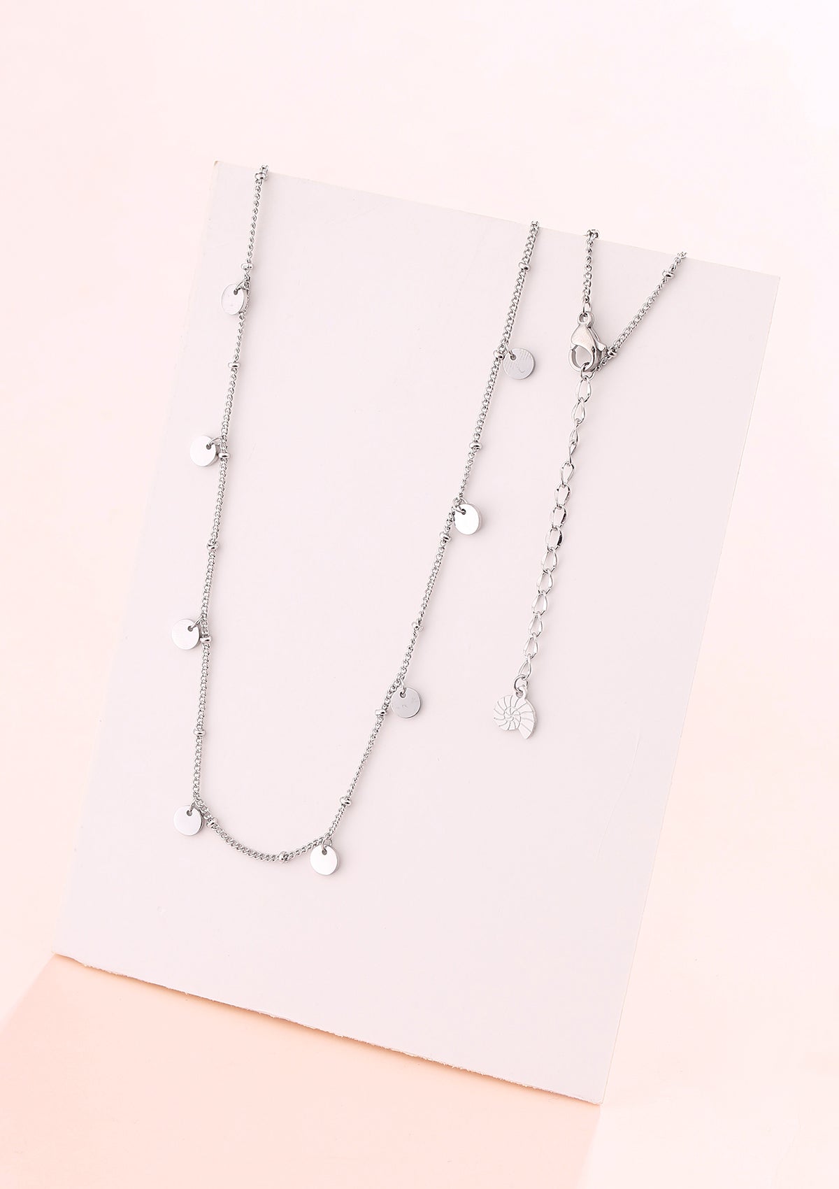 Collar de Cadena con Bolitas y Círculos en Plata