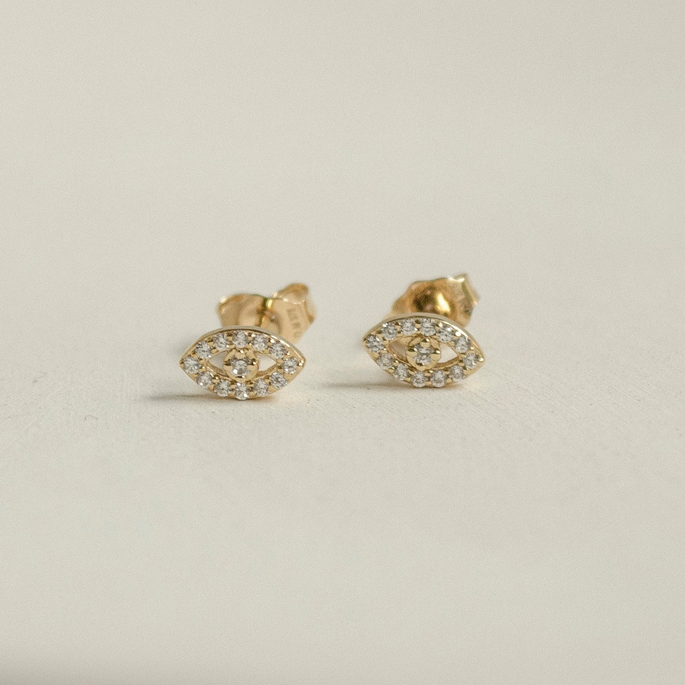 Protection Studs 9K Gold