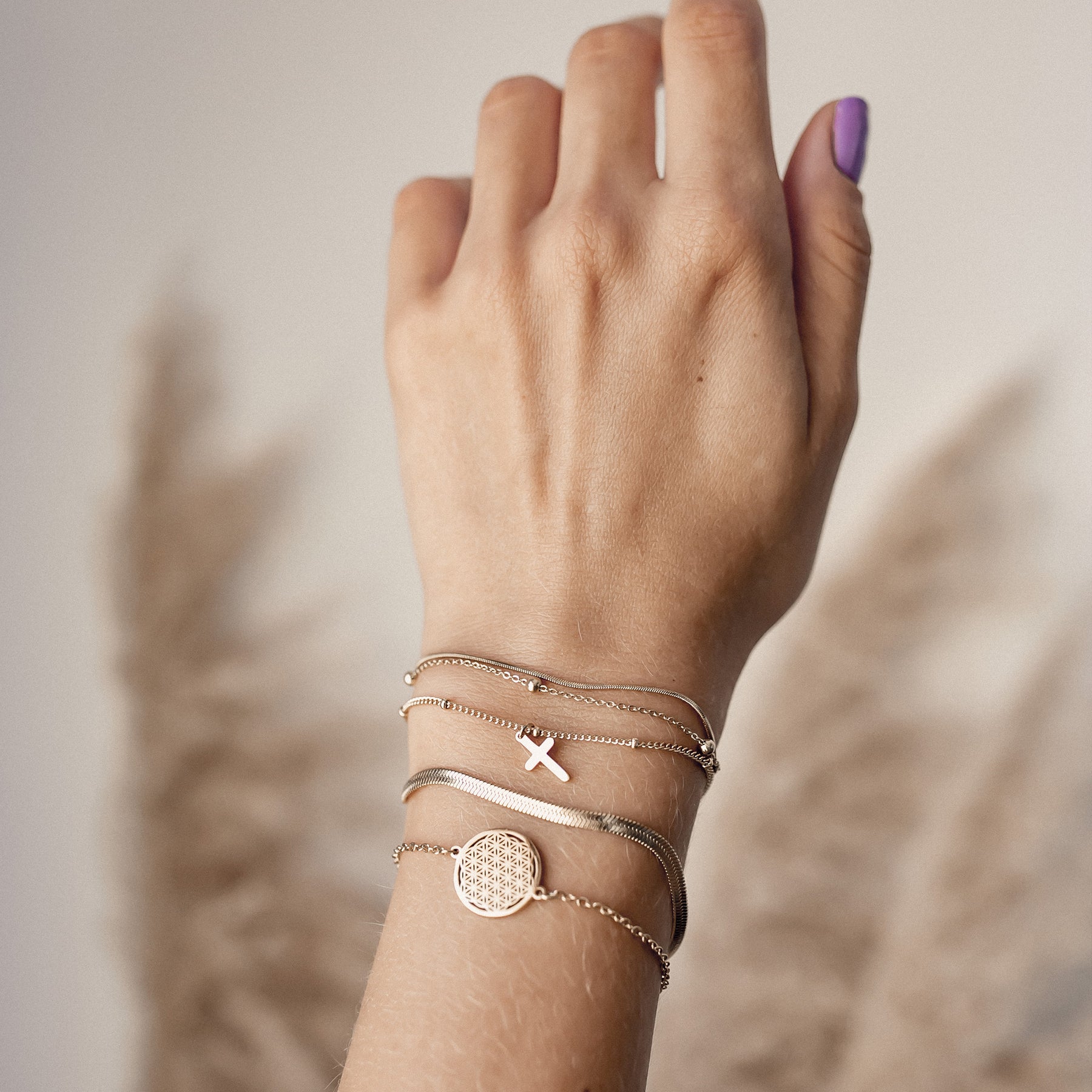 Brazalete Flor de la Vida en Oro