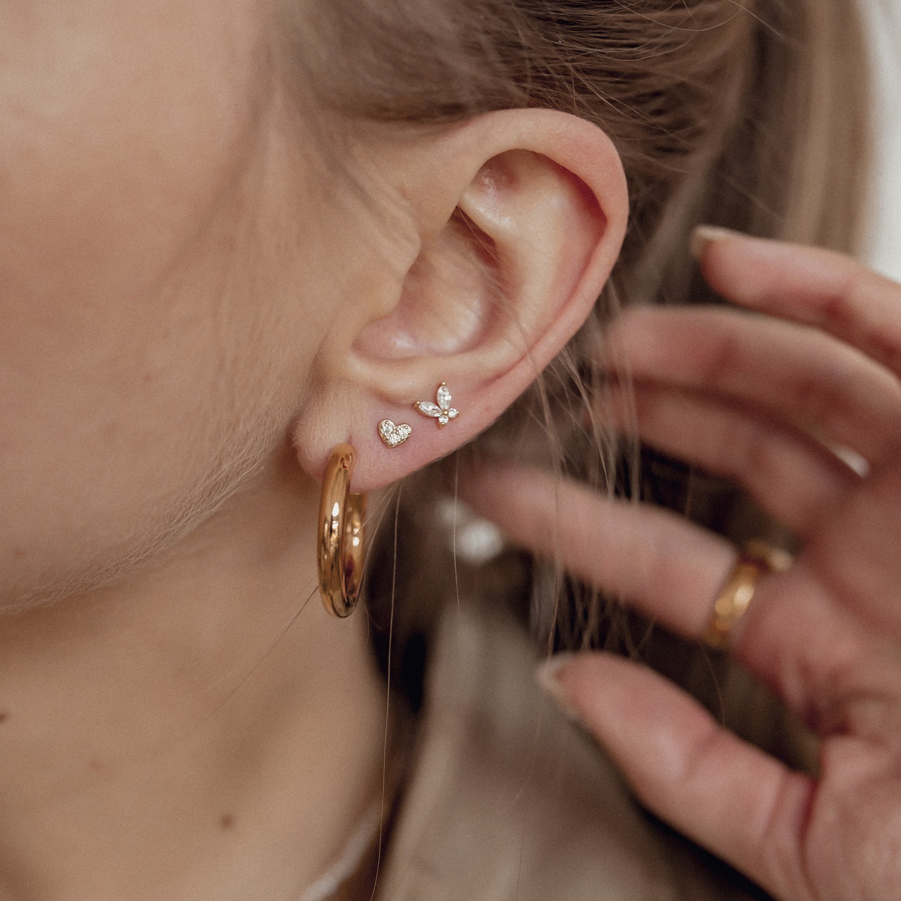 Pendientes con Mariposa de Gema Plata de Ley 925 en Oro