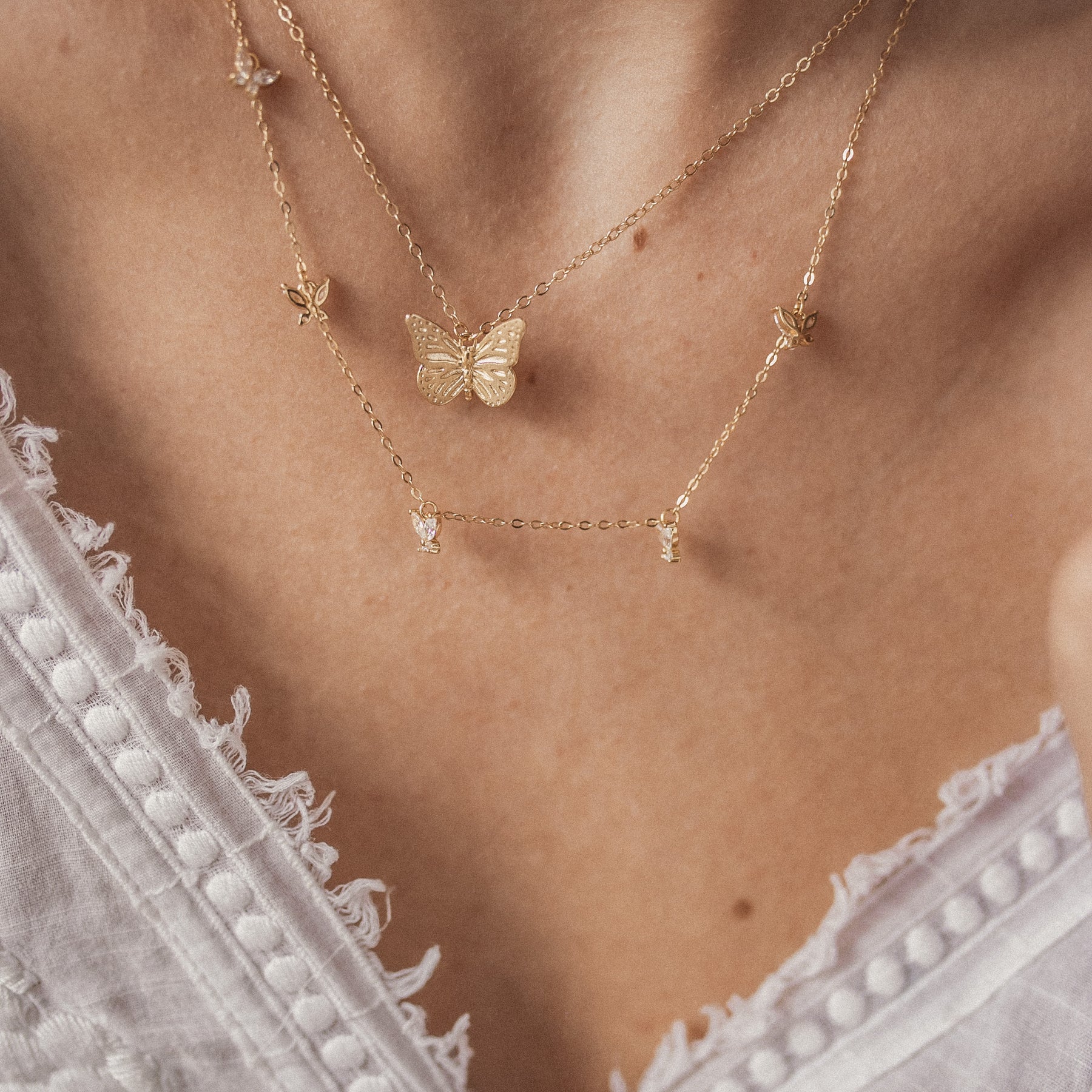Collar con Colgante Mariposa de Gema Plata de Ley 925