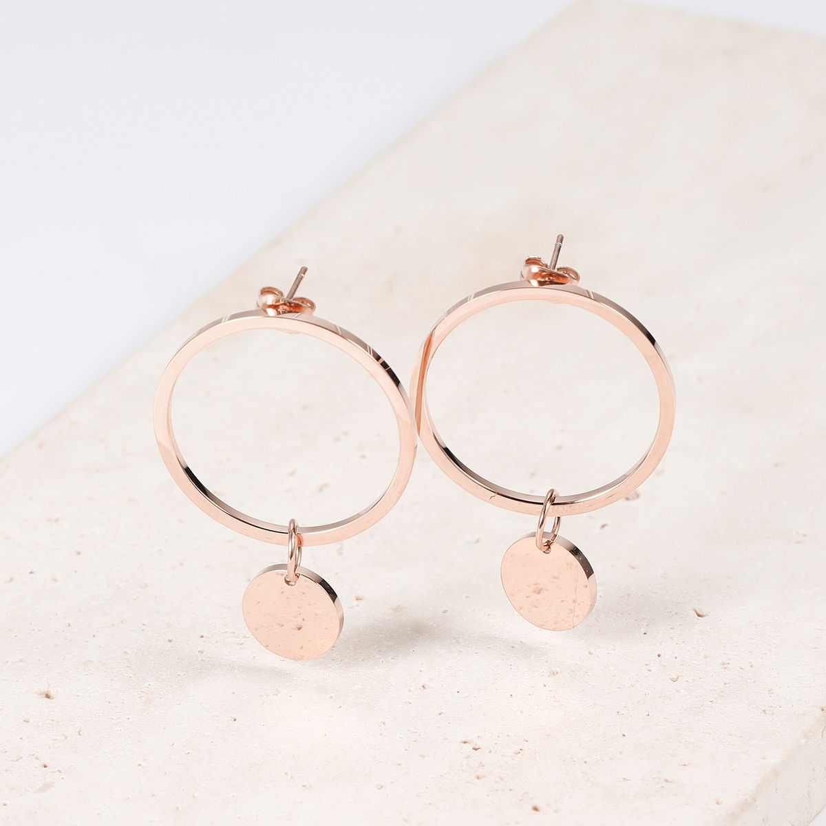 Pendientes de Círculo y Aro en Oro Rosa