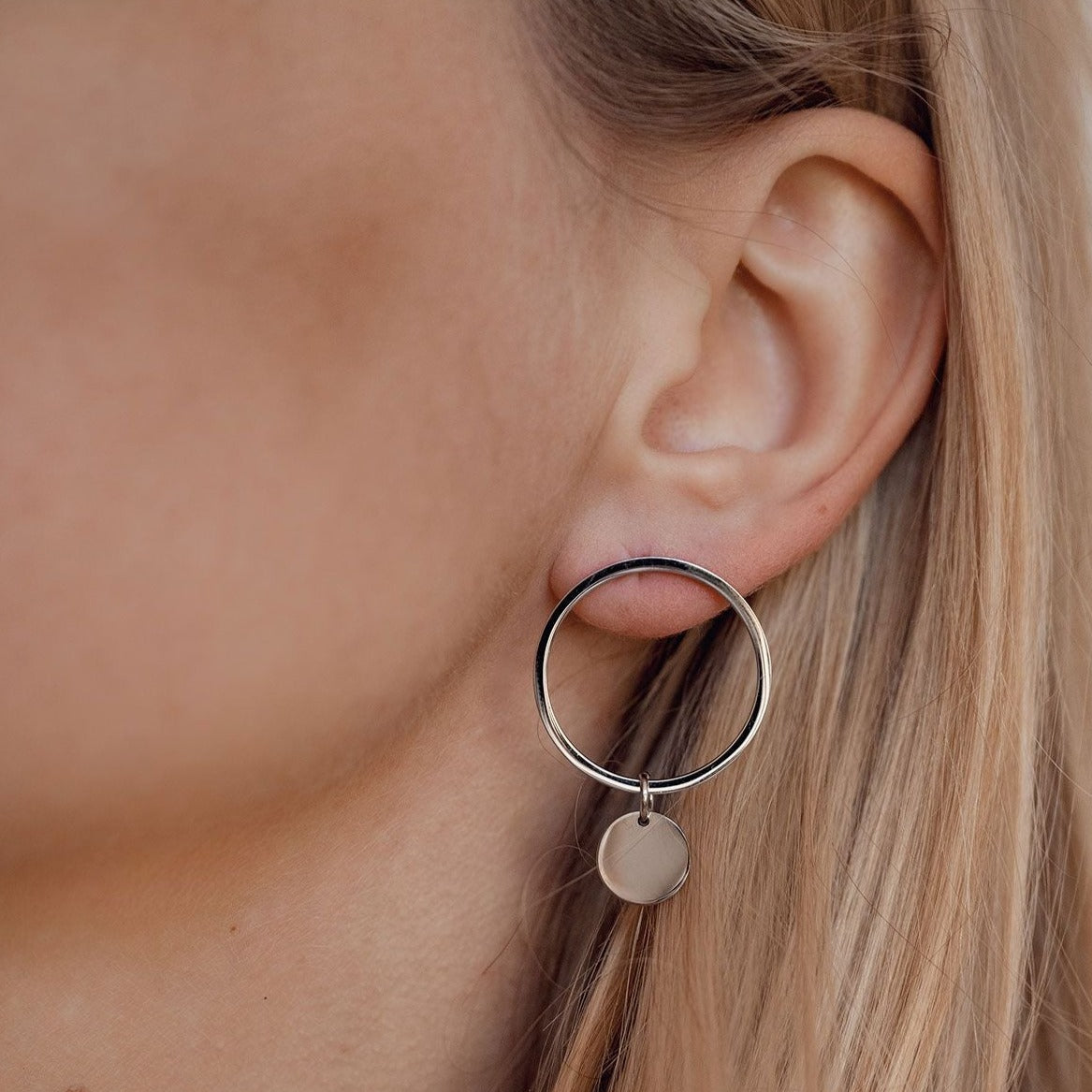 Pendientes de Círculo y Aro en Plata