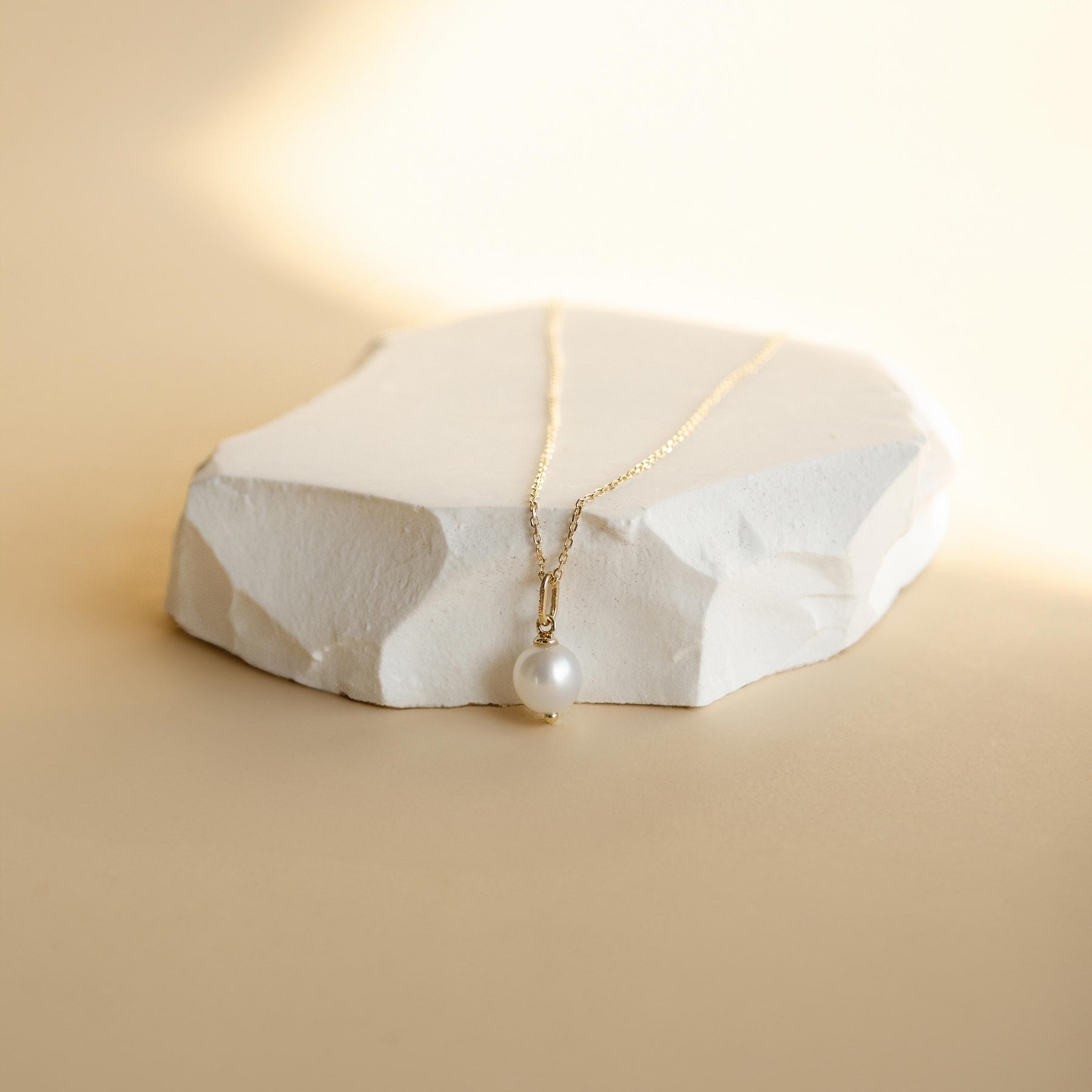 New Beginnings Perlenanhänger Halskette 14K Gold