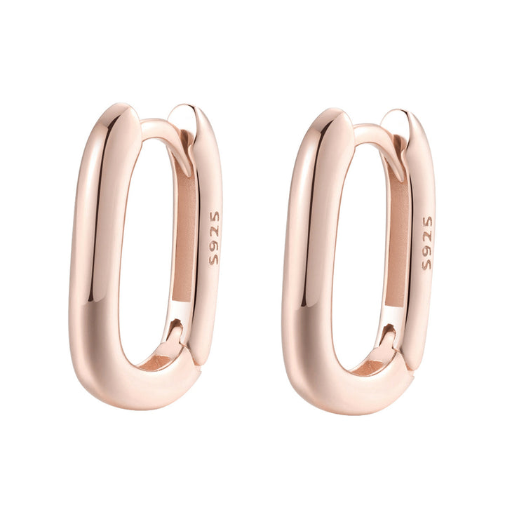 Pendientes Huggie Ovalados Plata de Ley 925 en Oro