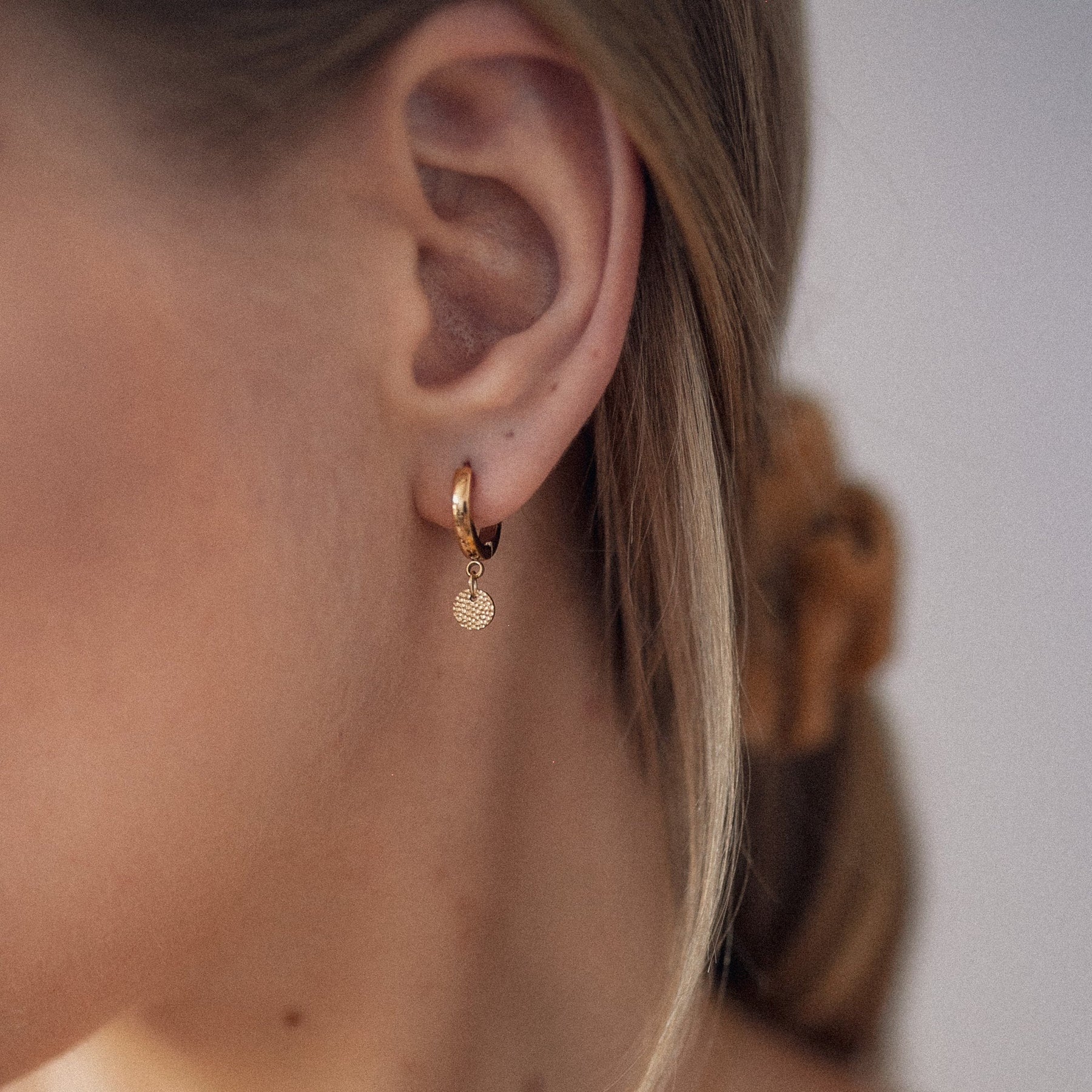 Textured Circle Hoop Earrings Gold