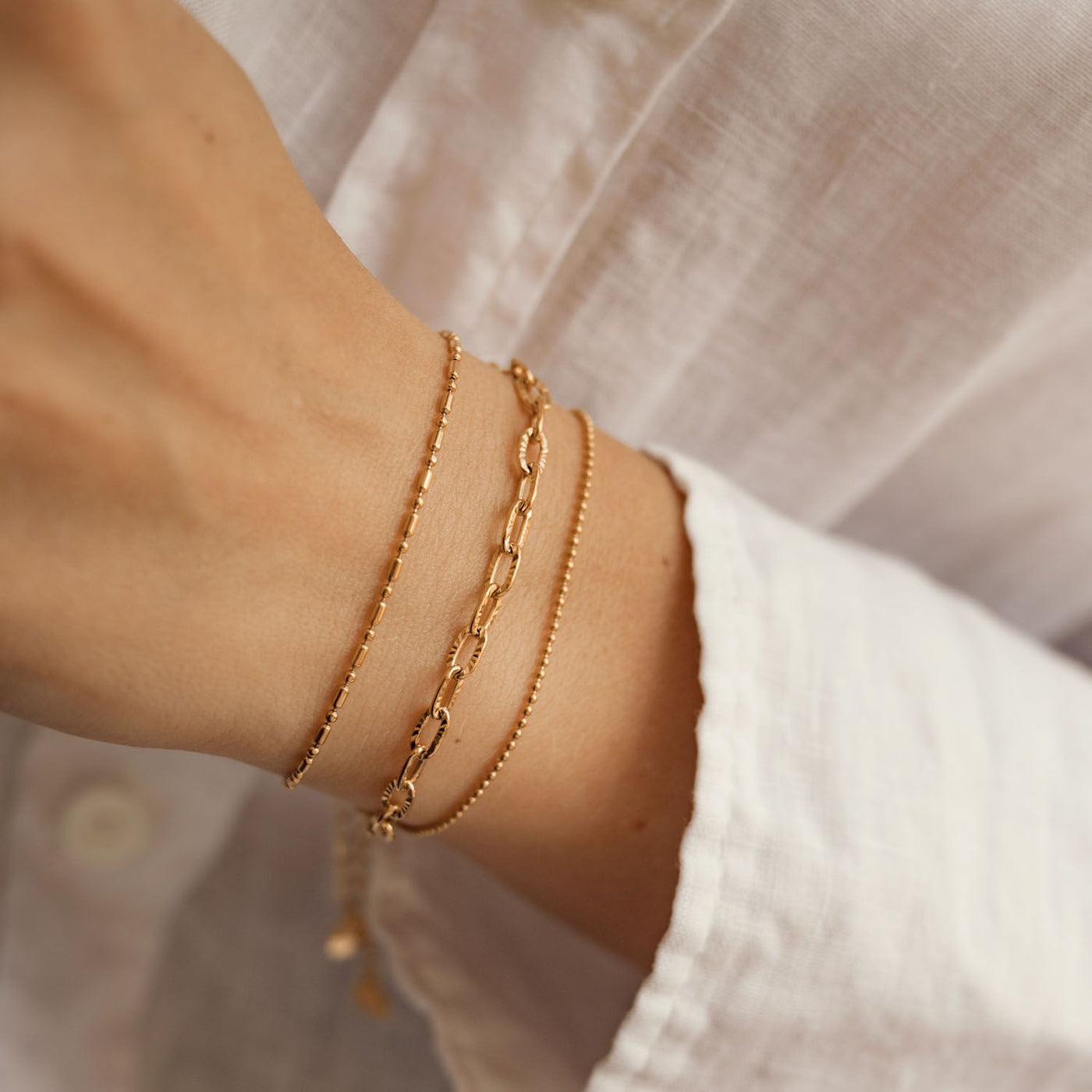 Textured Link Chain Bracelet Gold