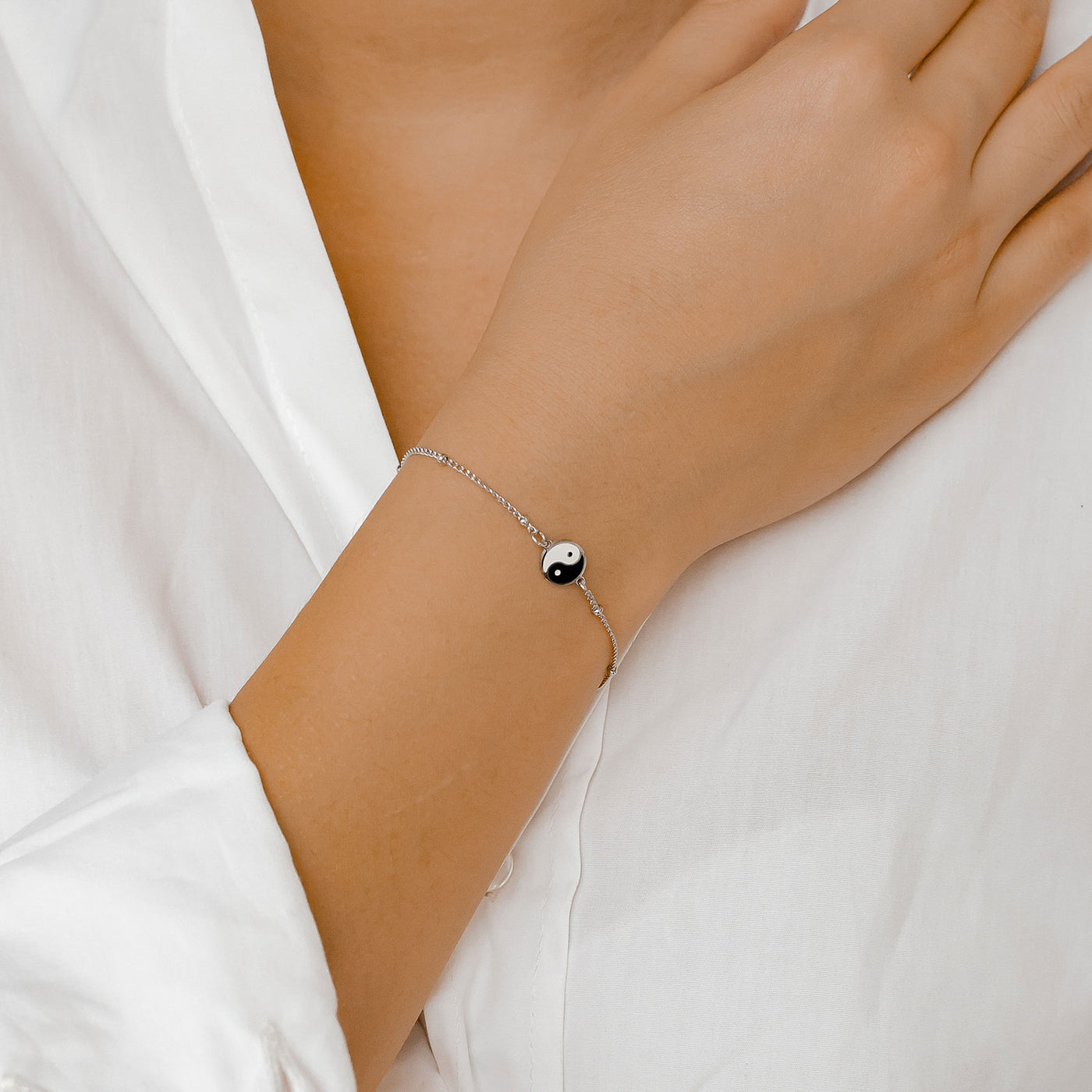 Yin Yang Armband im Kugelkette-Design in Silber