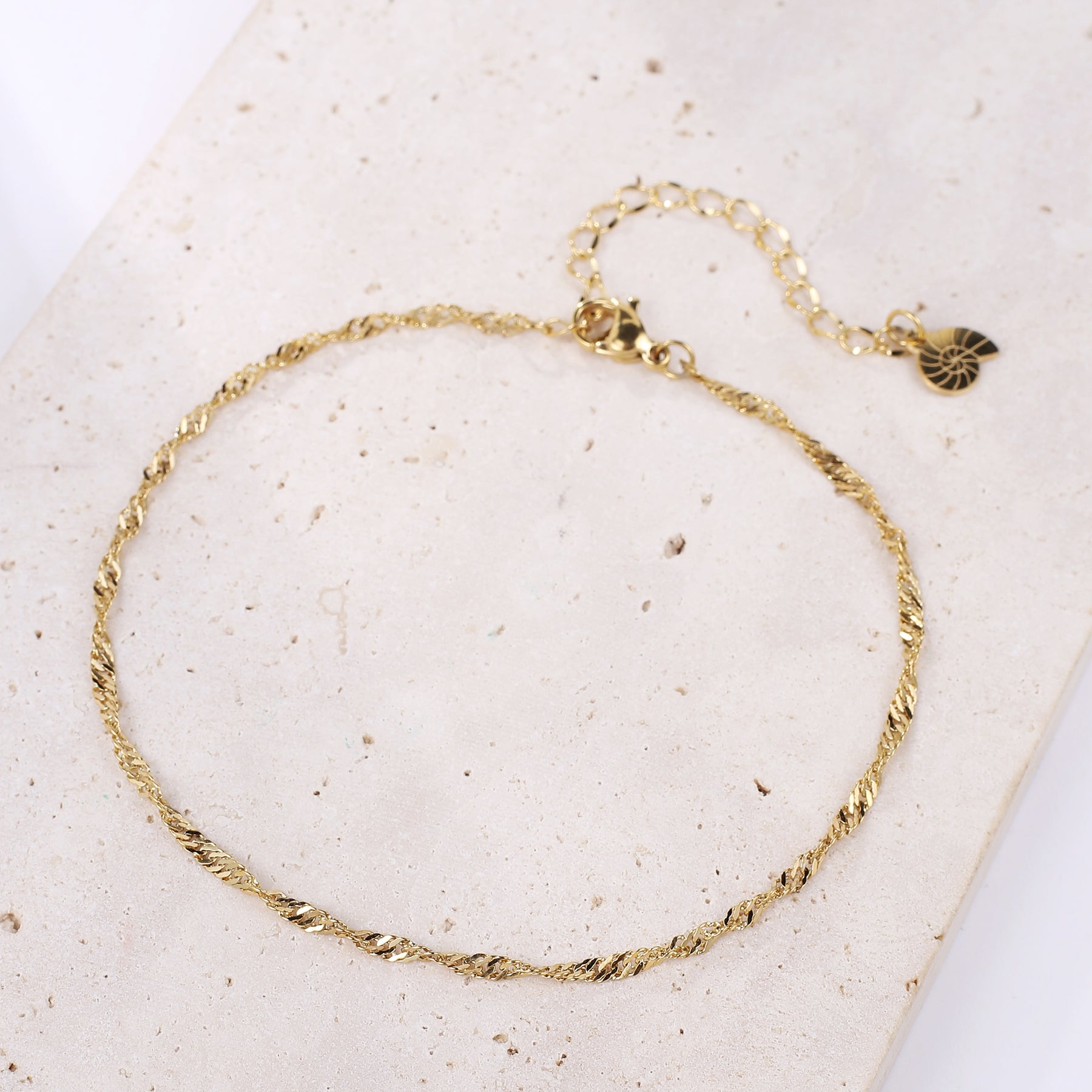 Fine Singapore Chain Anklet Gold