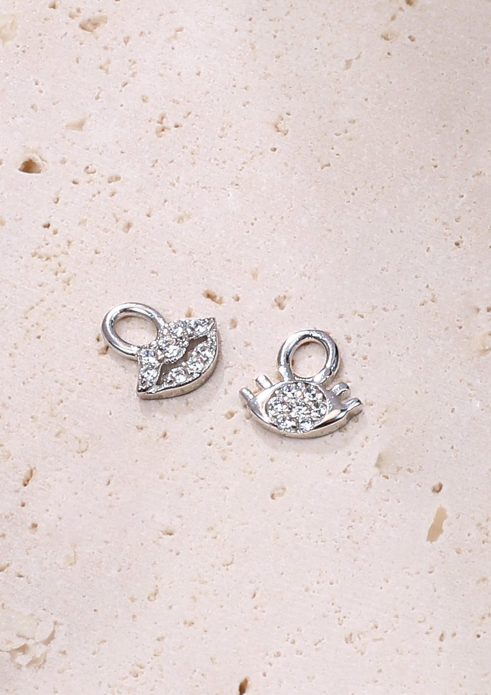 Pendientes Aro Charm Ojos y Labios Plata de Ley 925