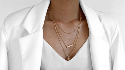 How to Style Your Golden Jewelry