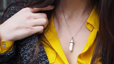 How to Wear Marble Jewellery - 4 Ways to Style Marble Jewellery with your Everyday Outfits