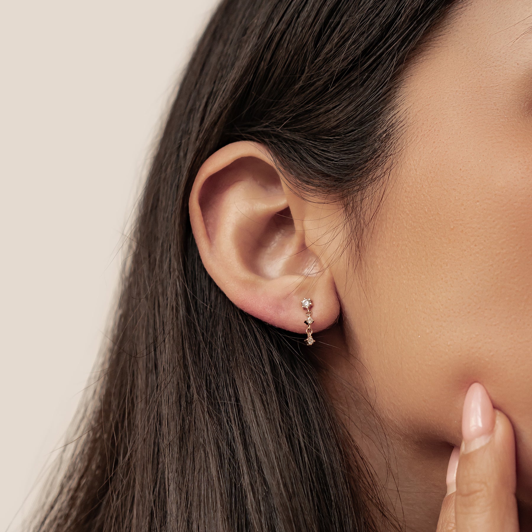 Pendientes Botón Alineación Oro 14K