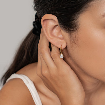Boucles d’Oreilles Creoles Birthstone Diamant Avril Sterling Argent