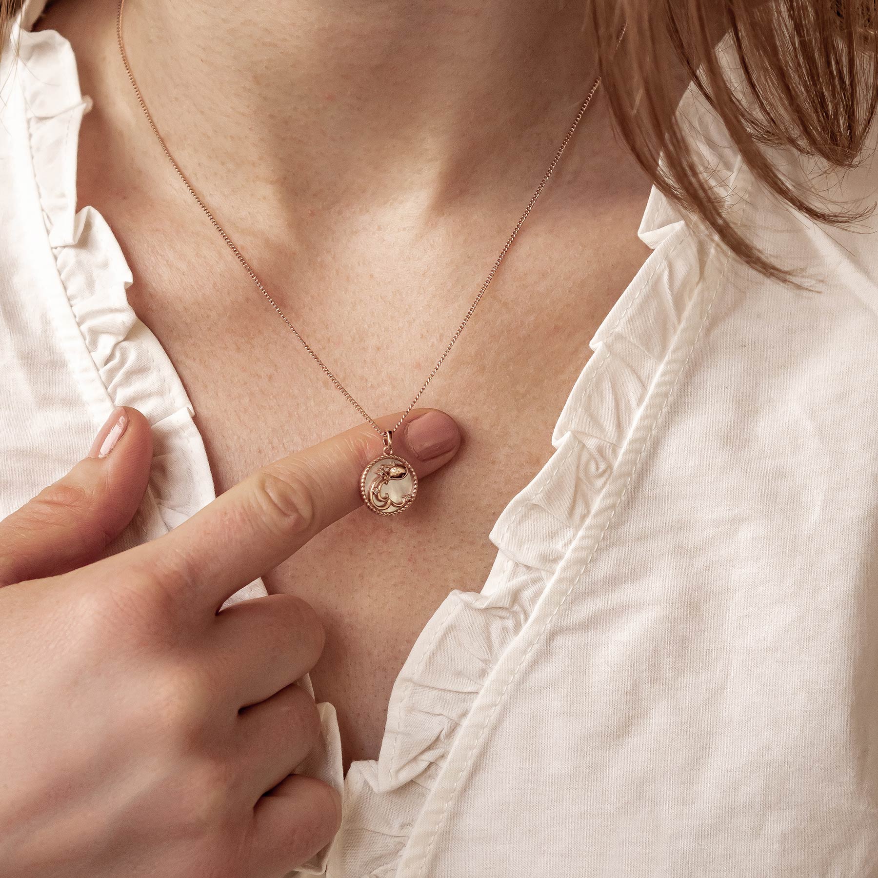 Collier pendentif zodiaque Verseau