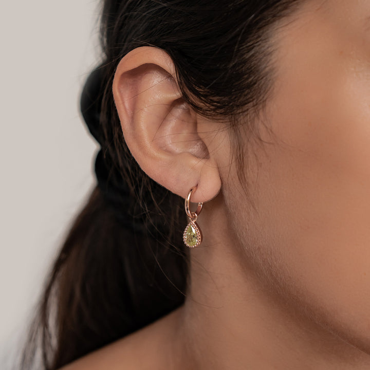 Boucles d’Oreilles Creoles Birthstone Peridot Aout Argent Sterling