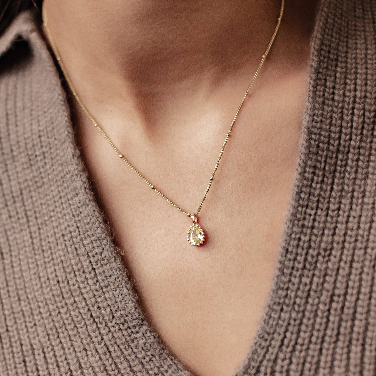 Collar Birthstone Agosto Peridoto Plata de Ley 925