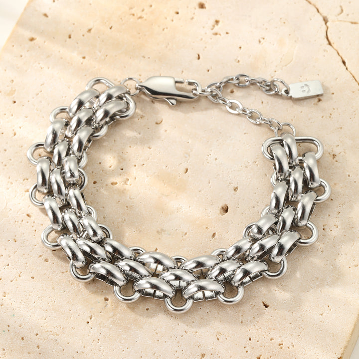 Bold Interlocking Chain Bracelet Waterproof