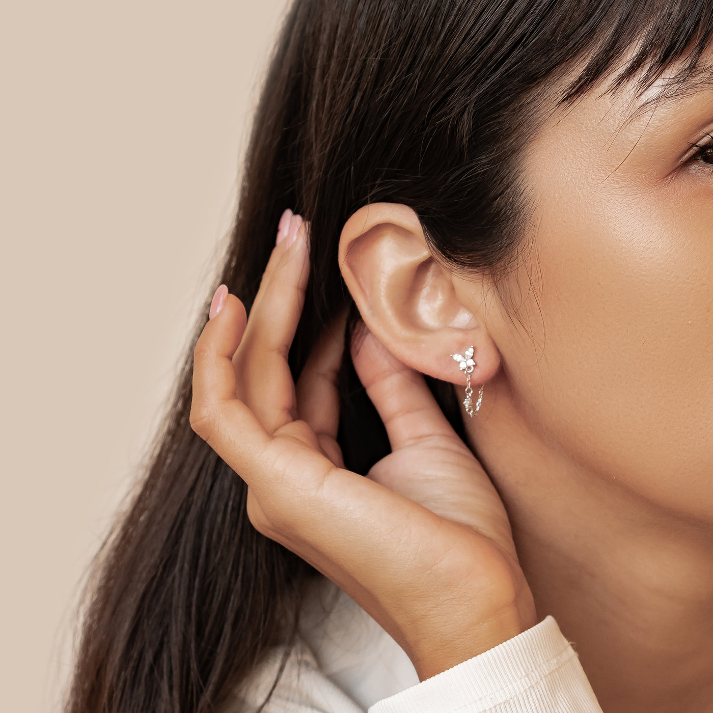 Schmetterlingsblüten-Ohrringe mit Ketten – Sterling Silber