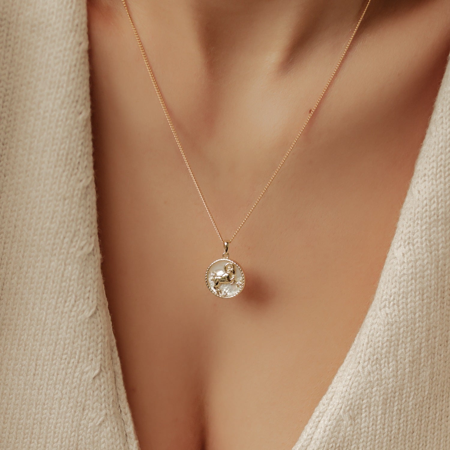 Collier pendentif zodiaque Bélier