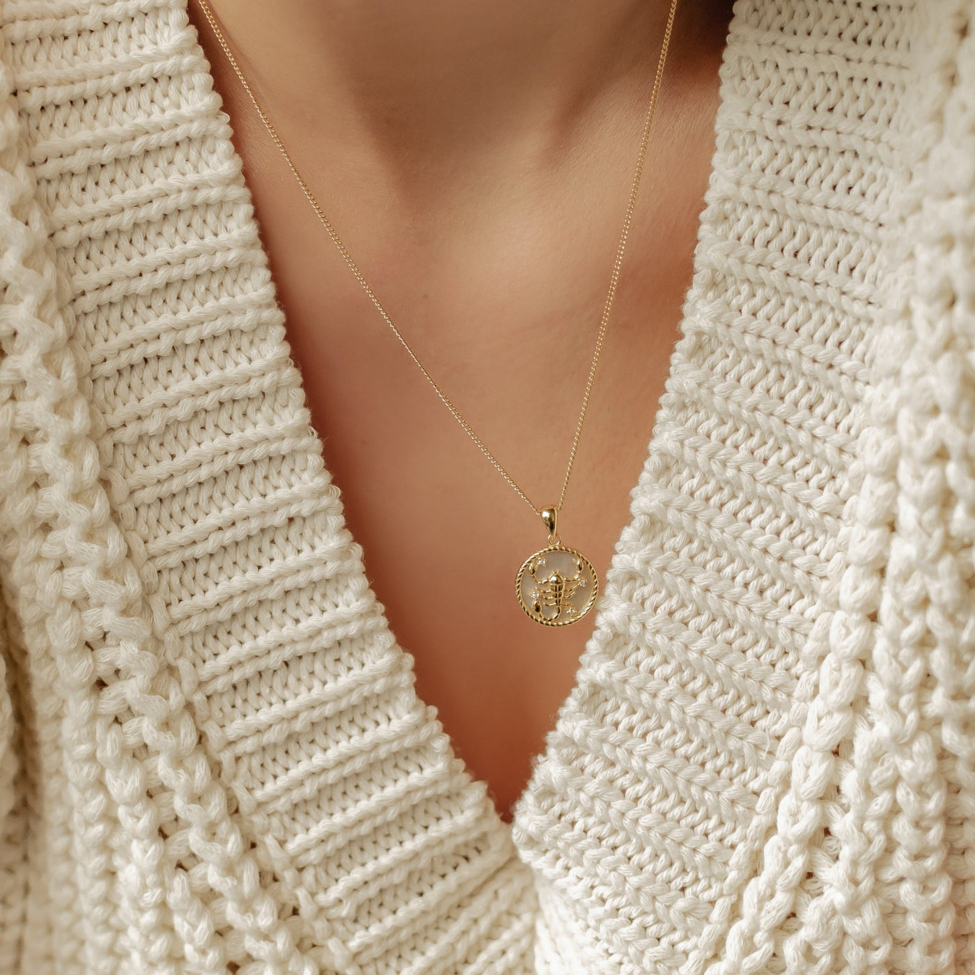 Collier pendentif zodiaque Scorpion