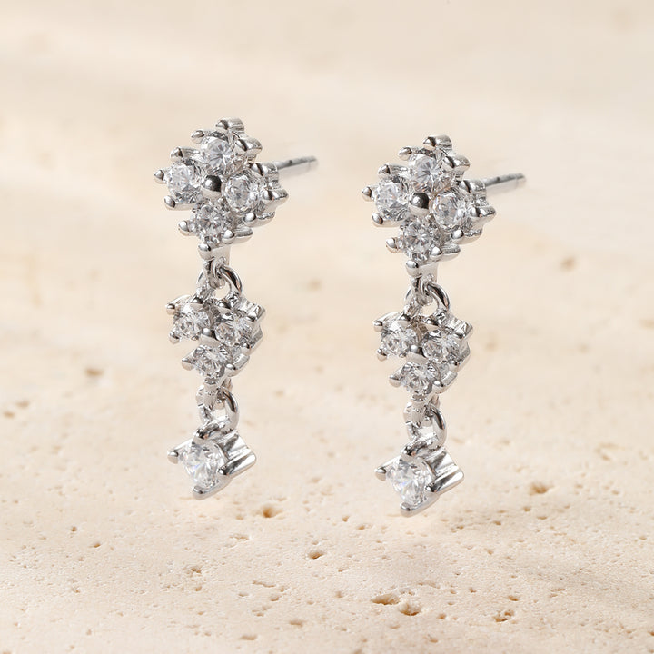 Pendientes Colgantes Florales en Cascada Plata de Ley 925