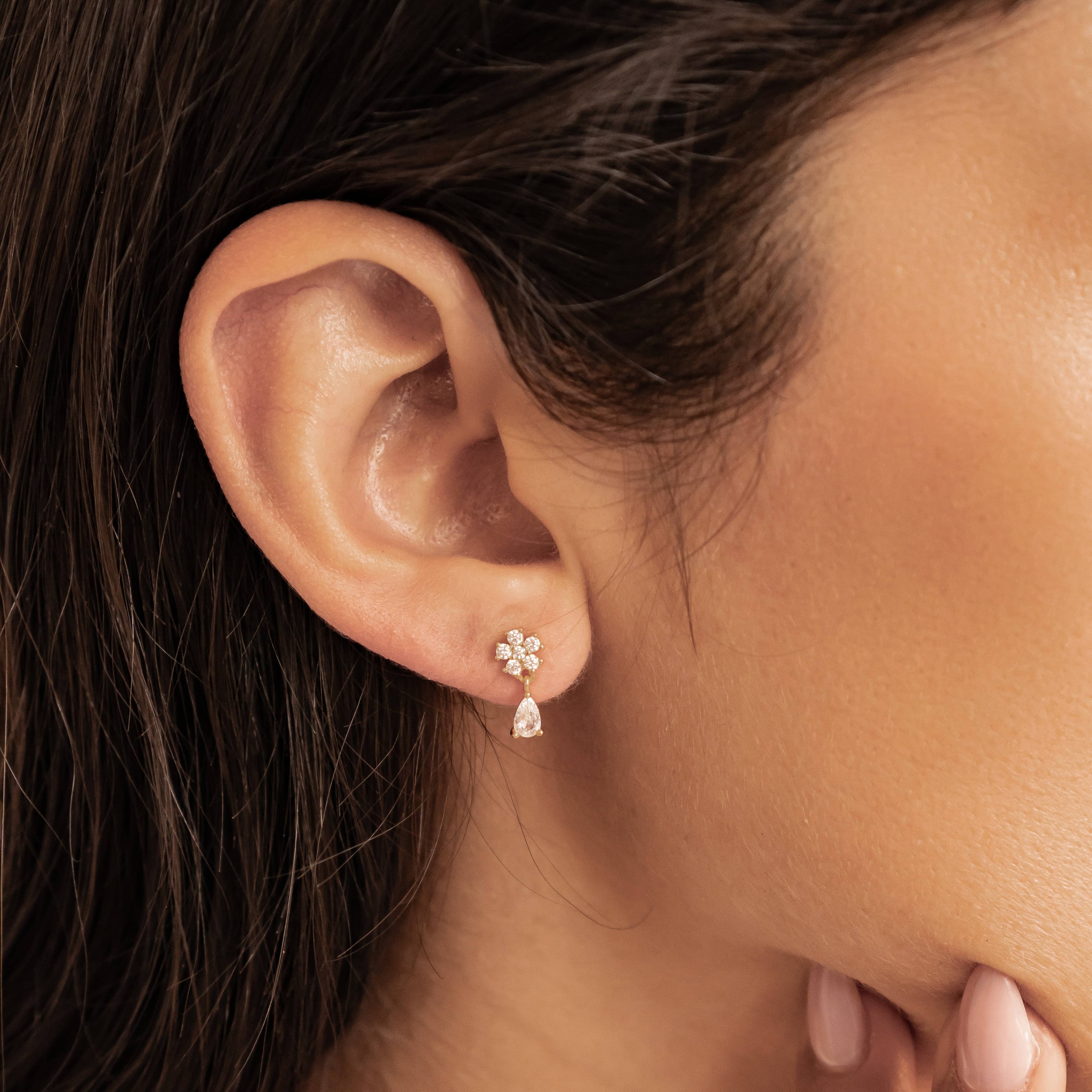 Hängende Blüten-Ohrstecker aus Sterlingsilber