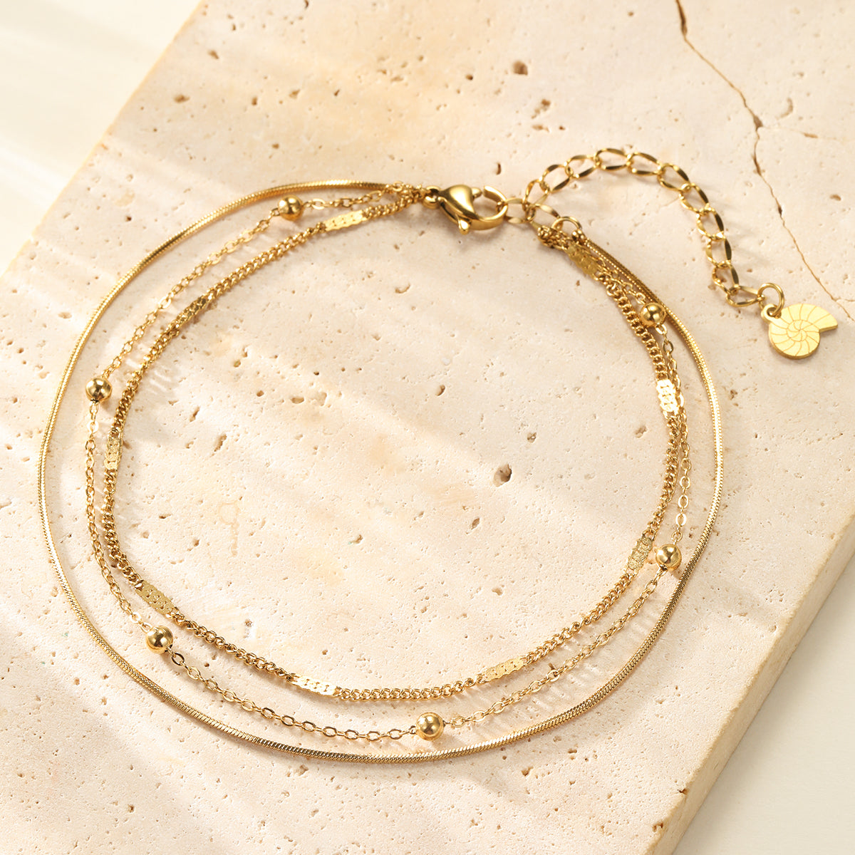 Klassisches Trio-Fußkettchen – Wasserfest