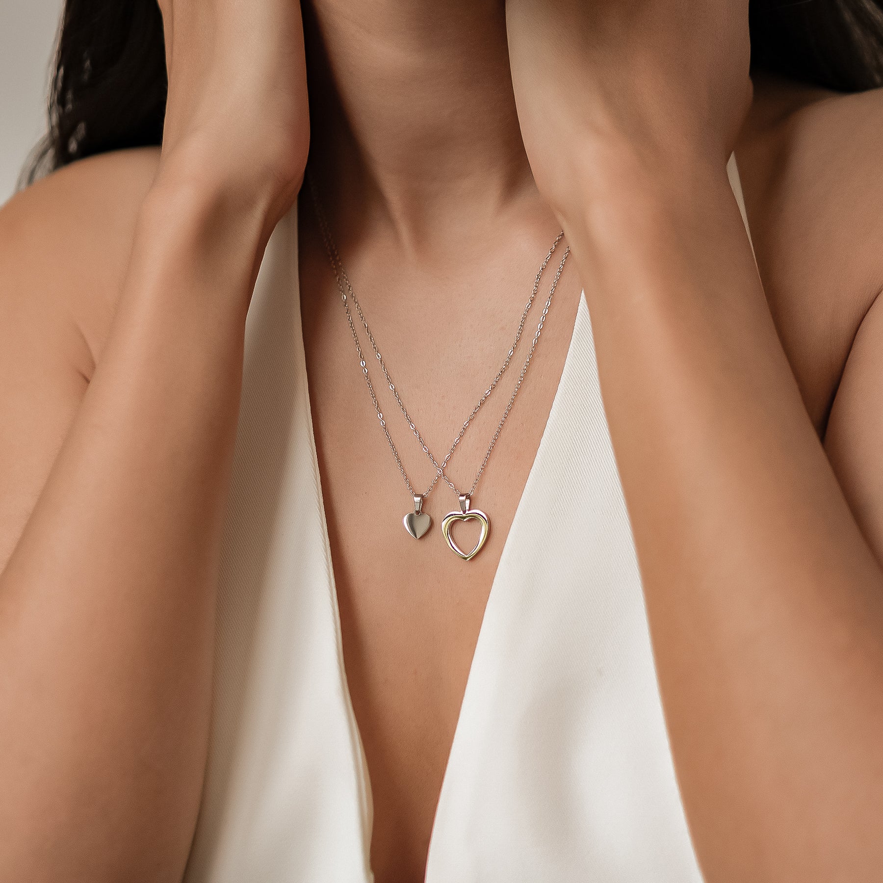 Connected Mother and Daughter Heart Necklace Waterproof