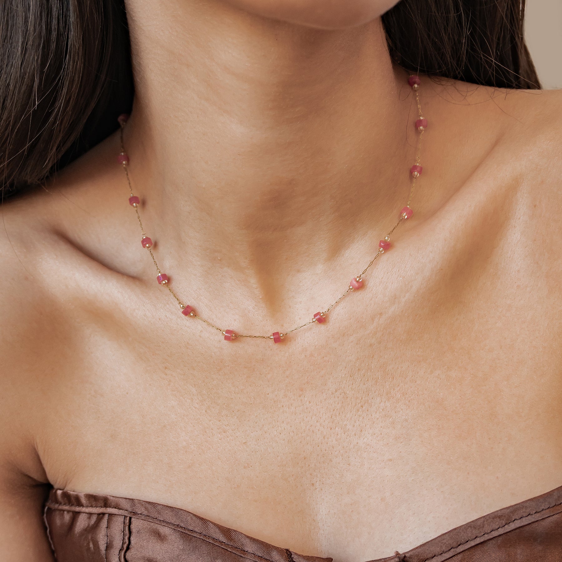 Collar Cuentas Coral Waterproof