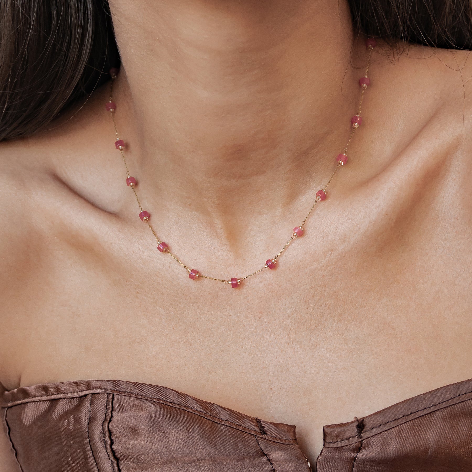 Collar Cuentas Coral Waterproof