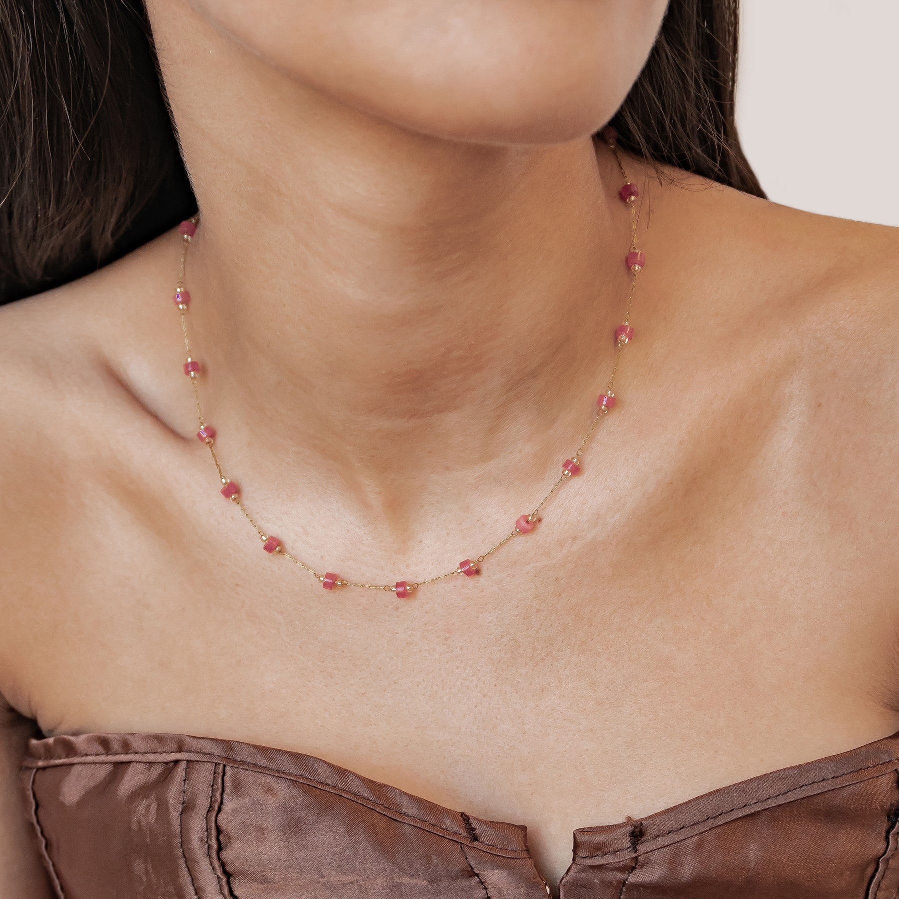 Collar Cuentas Coral Waterproof