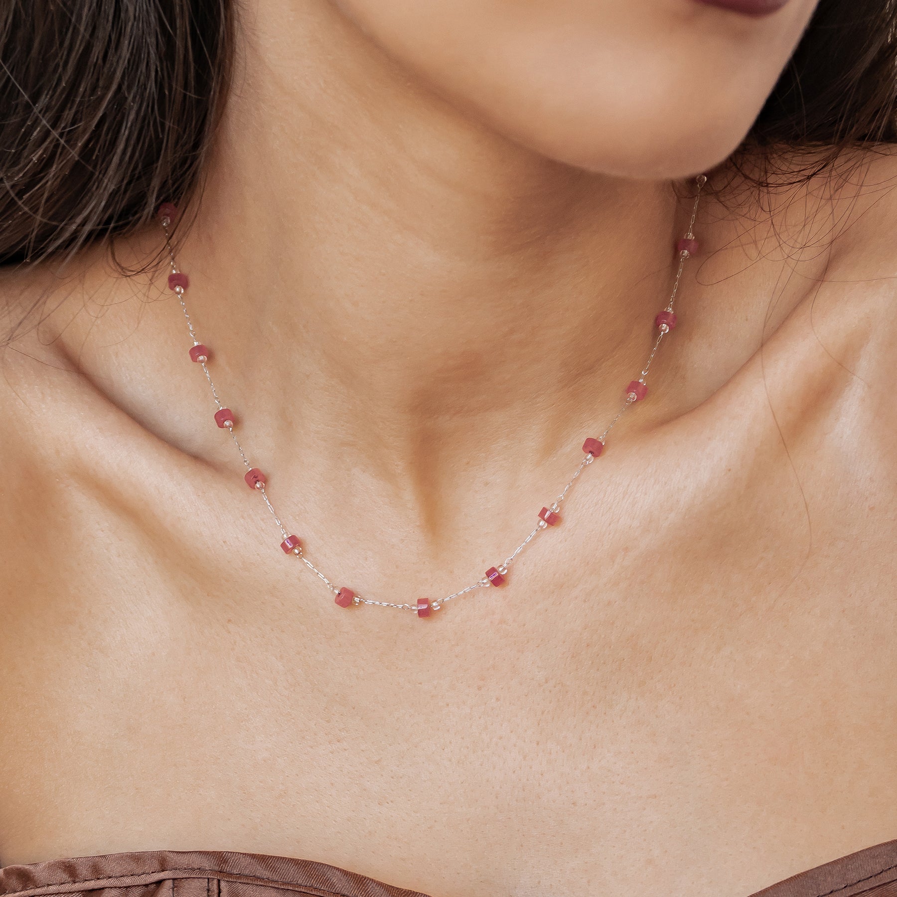 Collar Cuentas Coral Waterproof