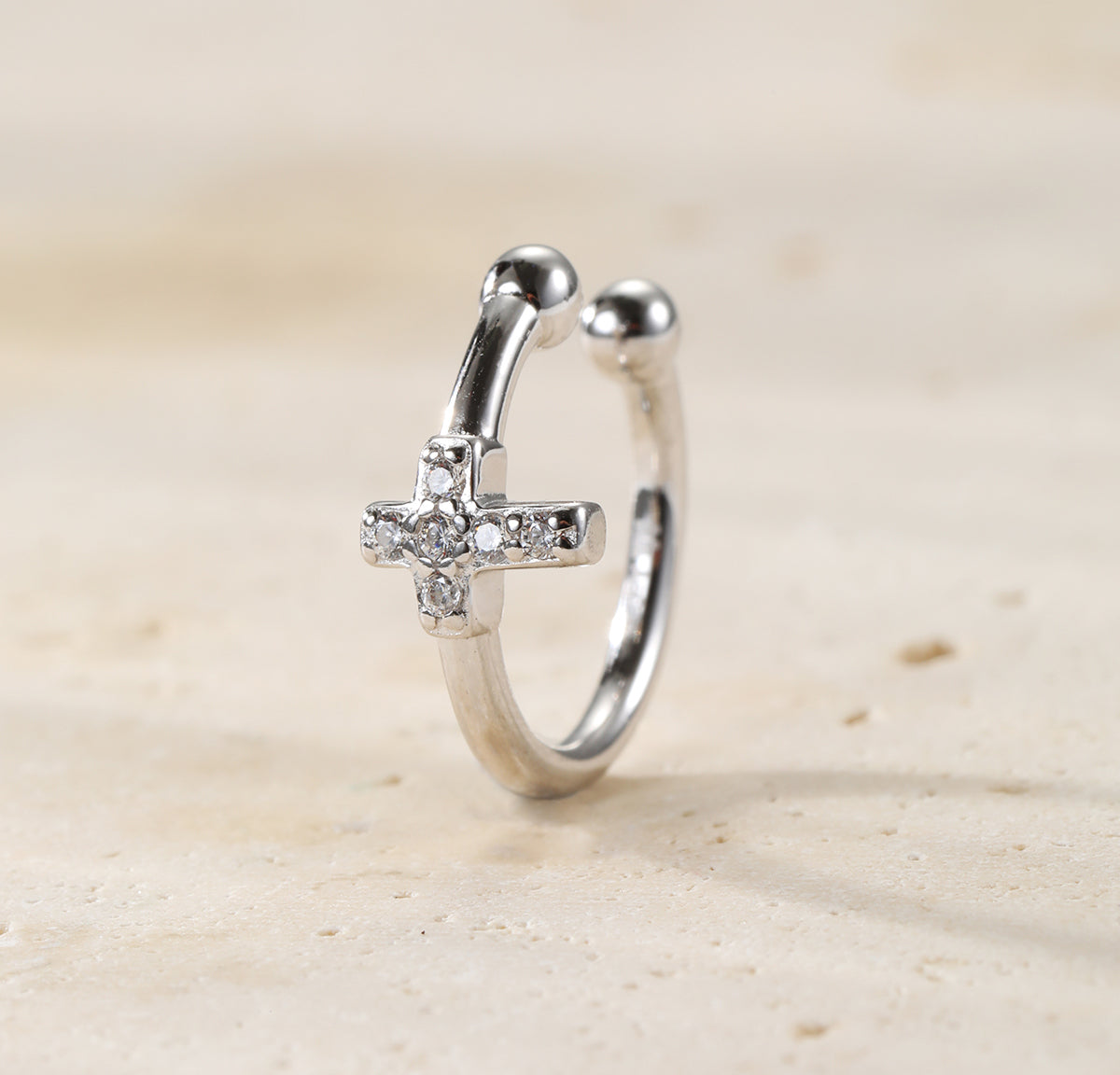 Kreuz Ear Cuff – 925er Sterlingsilber