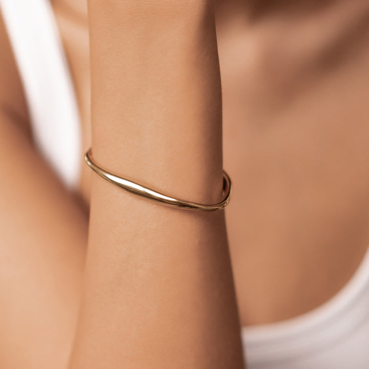 Curve Open Cuff Bracelet