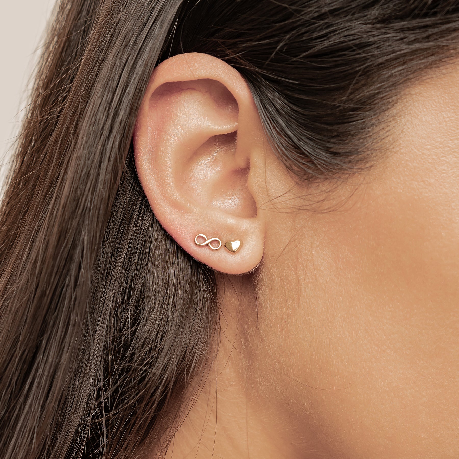 Pendientes Corazón Infinity Delicados – Waterproof
