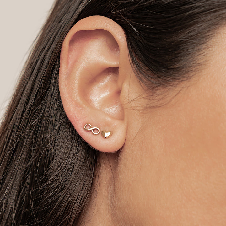 Dainty Infinity Heart Stud Earrings Waterproof